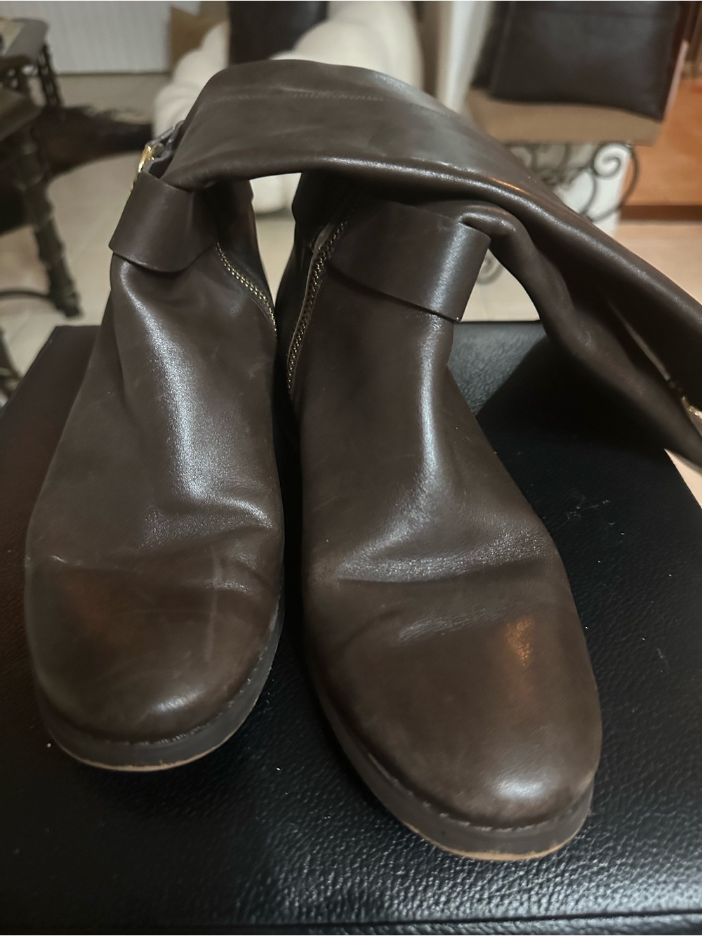 Michael Kors stockard leather tall dark coffee Brown riding boots. - Picture 3 of 4